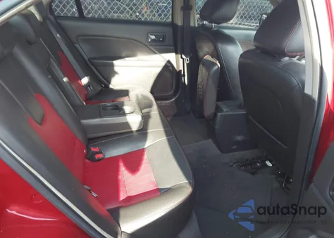 2010 Ford Fusion Sport z USA, uszkodzony, nr VIN 3FAHP0KC0AR189245